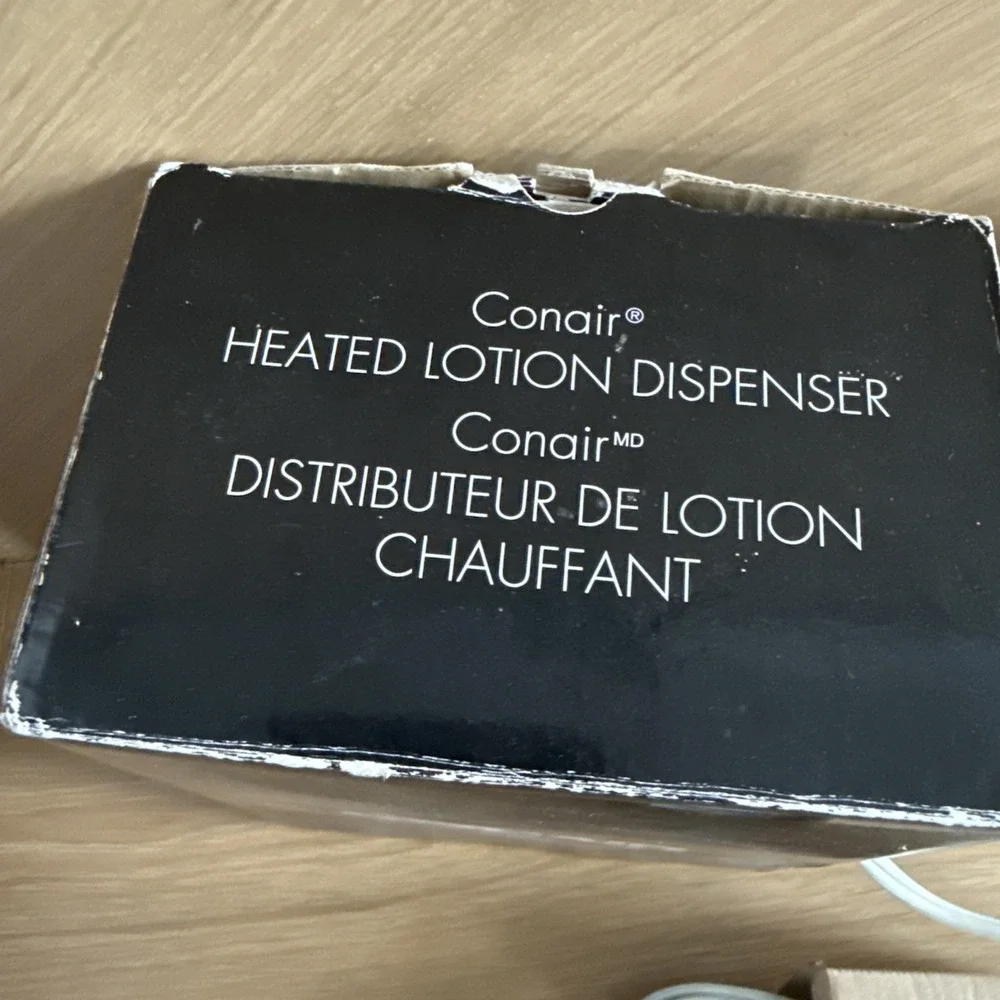 Vtg Conair Heated Lotion Dispenser Warmer Hand & Body White New